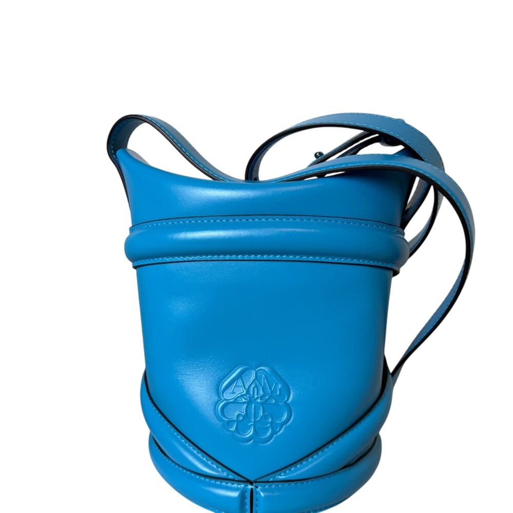 Alexander McQueen Curve Small Crossbody Bag Blue Calfskin Leather - Picture 6 of 9